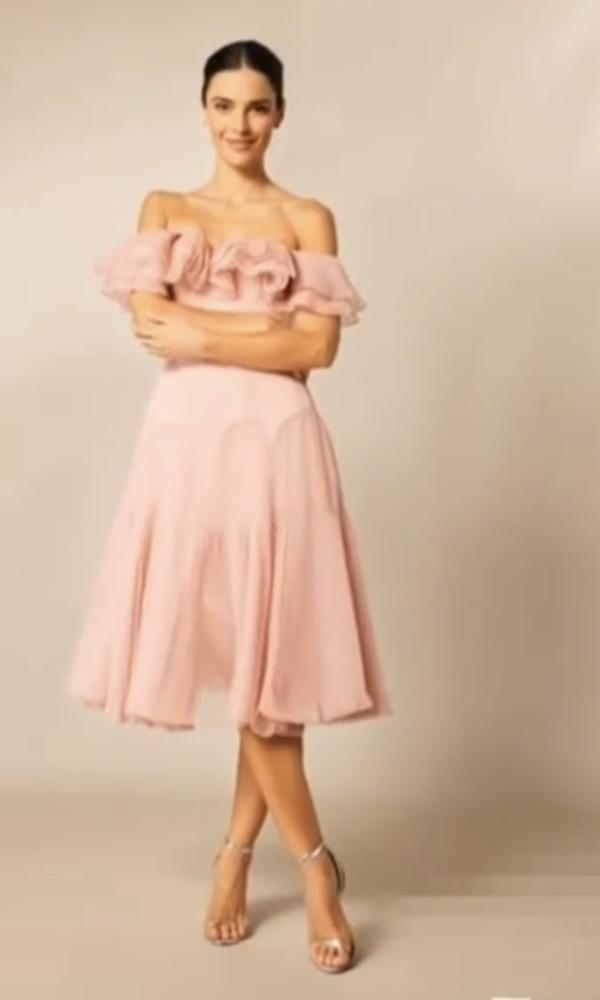 فستان مناسبات أربع ألوان