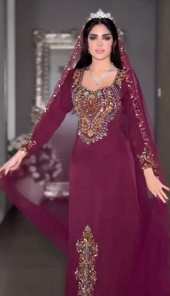 فستان سهرة لونين