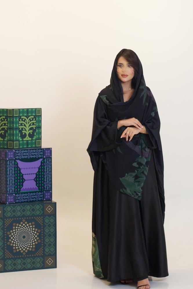 عباية قماش حرير
