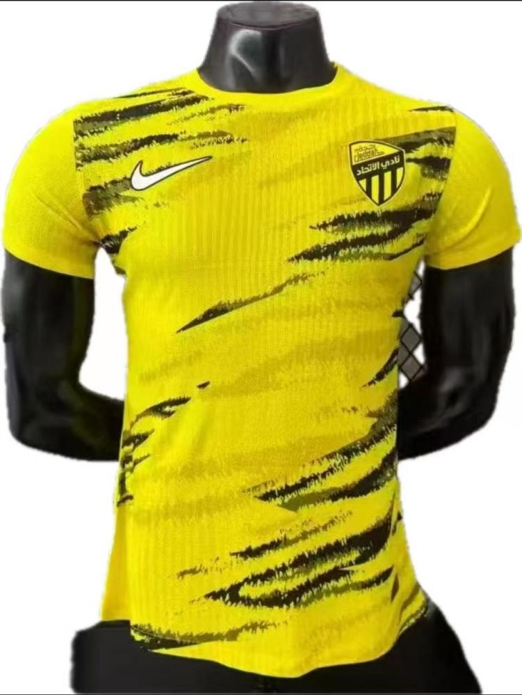 تيشيرت الاتحاد احماء