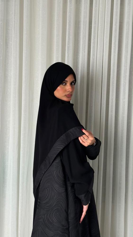 جاكار اسود مع كريب