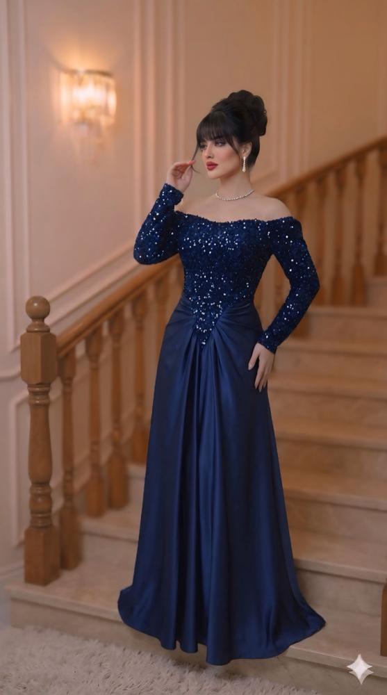 فستان سهرة بالترتر رونق الذهب بإطلالة كاملة