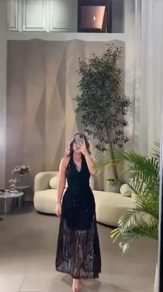 فستان سهرة سترابلس بترتر وخرز