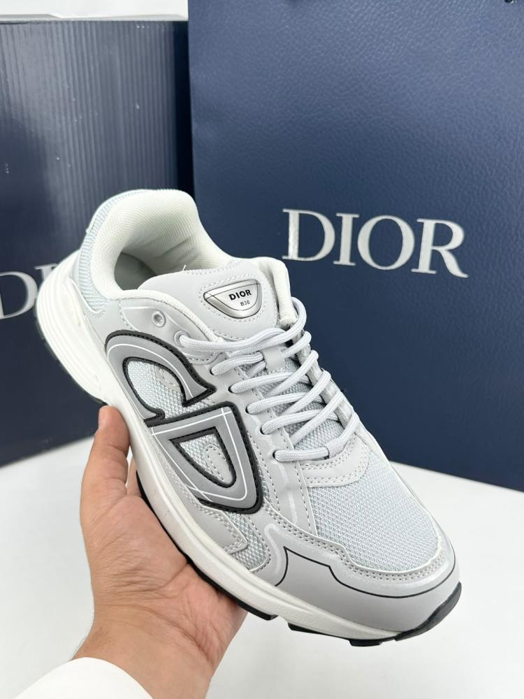 Dior B30