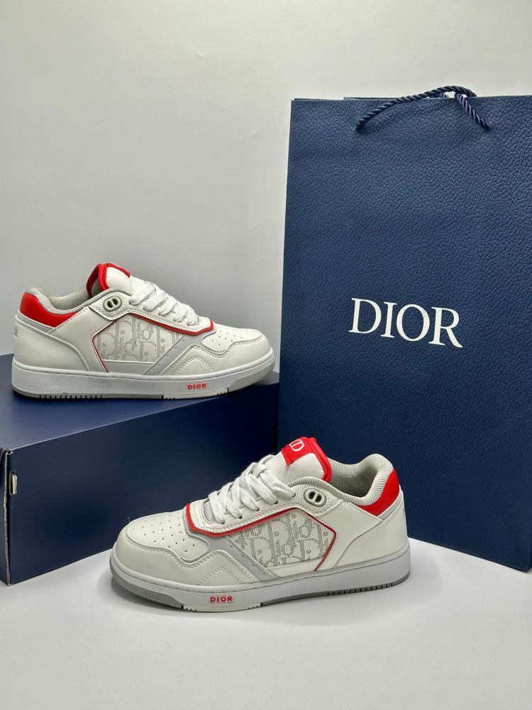 DIOR