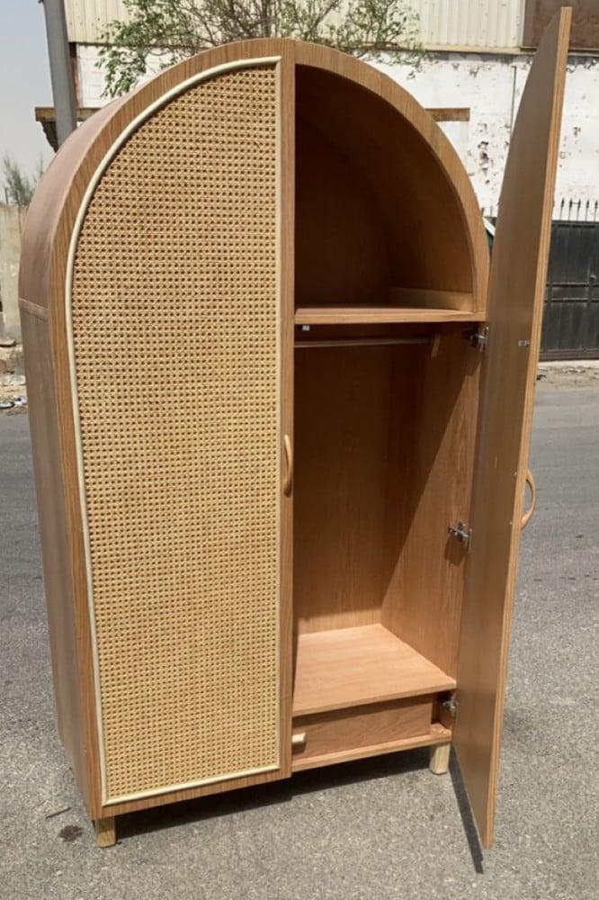 خزانة من الرتان