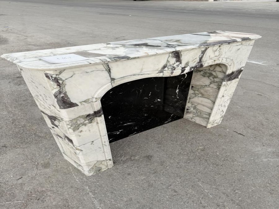 مدخنه فاخره رخام إيطالي