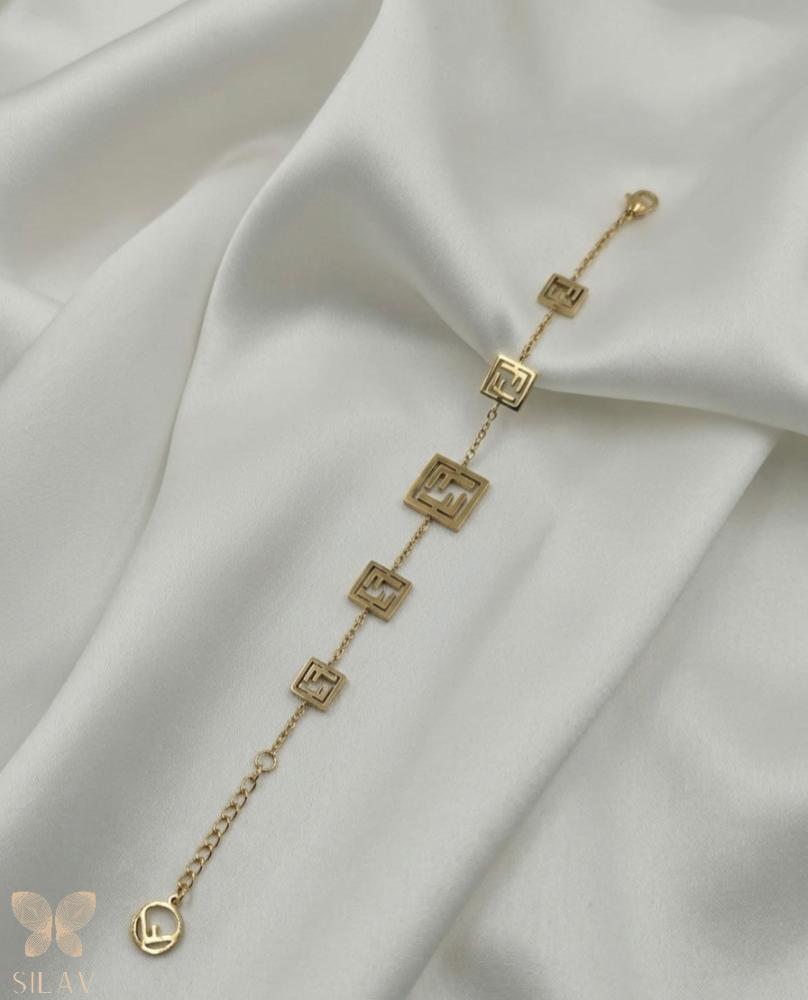 إسوارة فندي (Fendi)