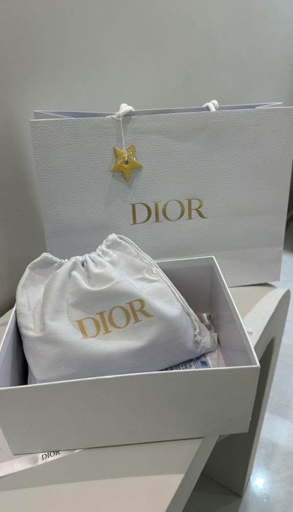 Black Dior perfume