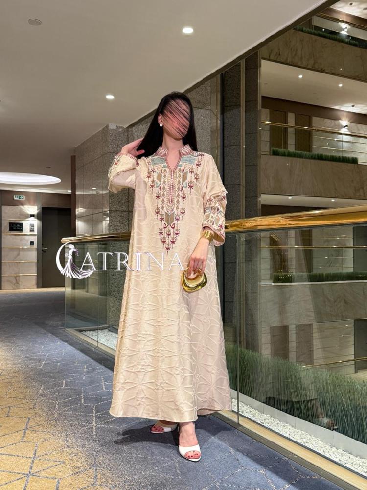 جلابية بتطريز فاخر