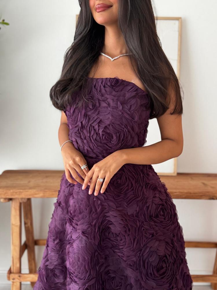 Elegant two-tone luxurious evening dress