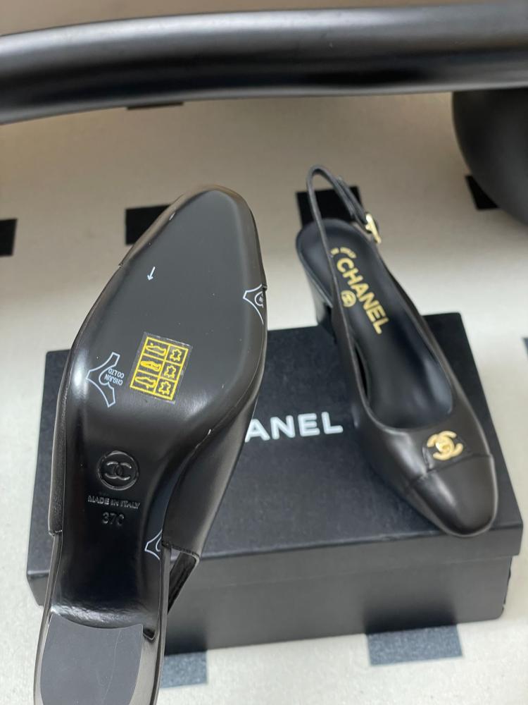 صندل شانيل (Chanel) سلنج باك كلاسيكي