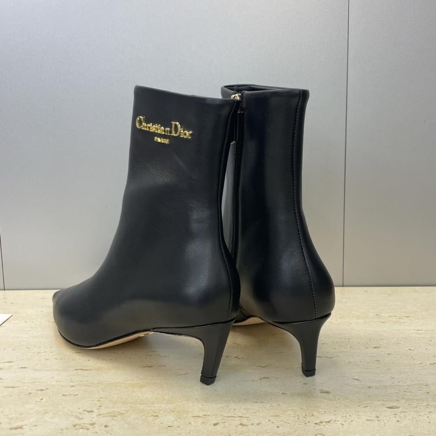 بوت ديور (Dior) كاحل "My-D"