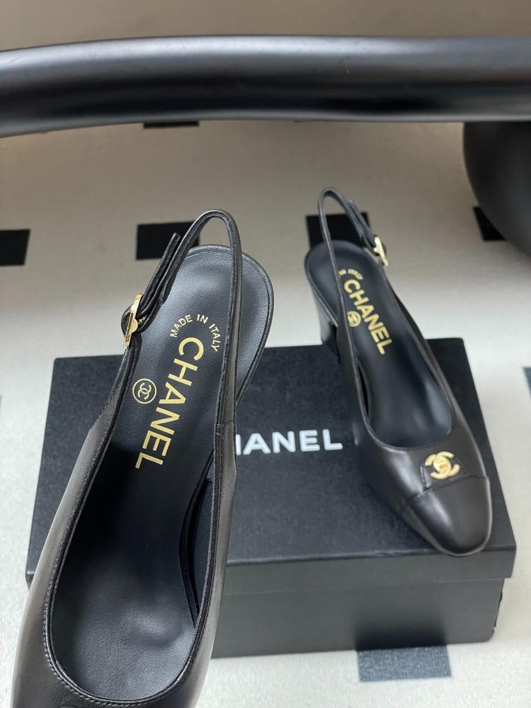 صندل شانيل (Chanel) سلنج باك كلاسيكي