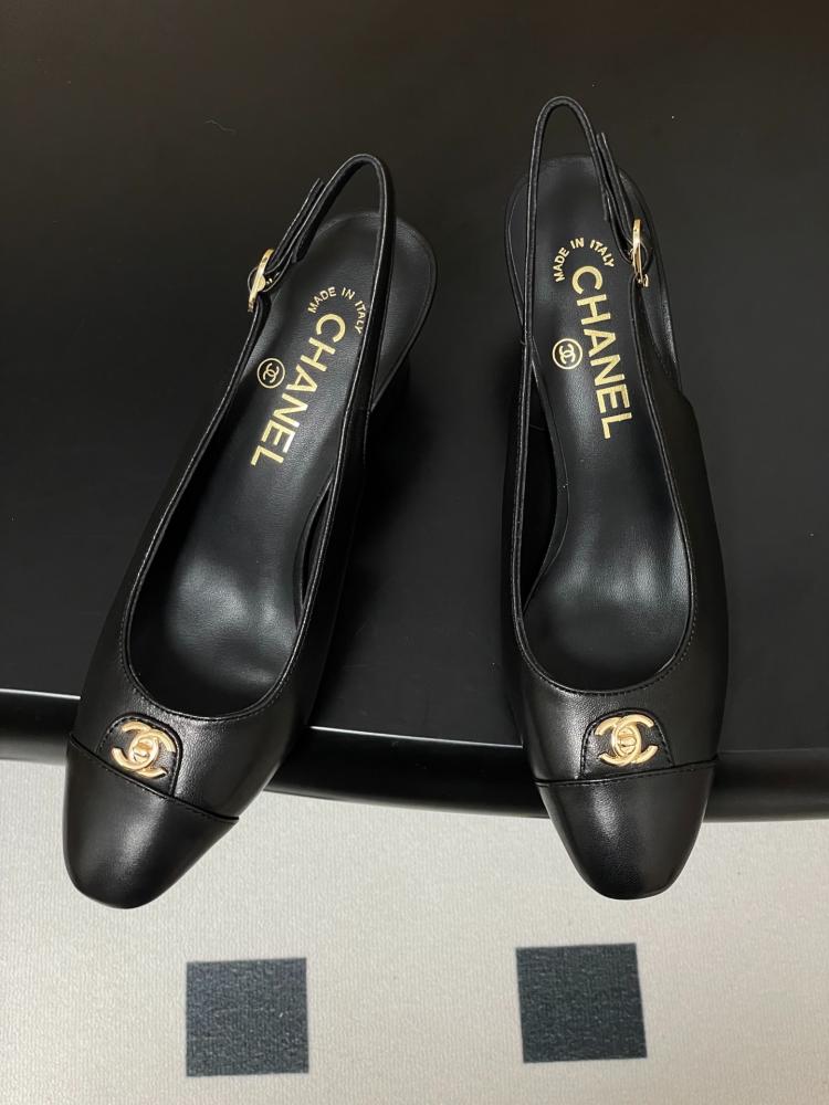 صندل شانيل (Chanel) سلنج باك كلاسيكي