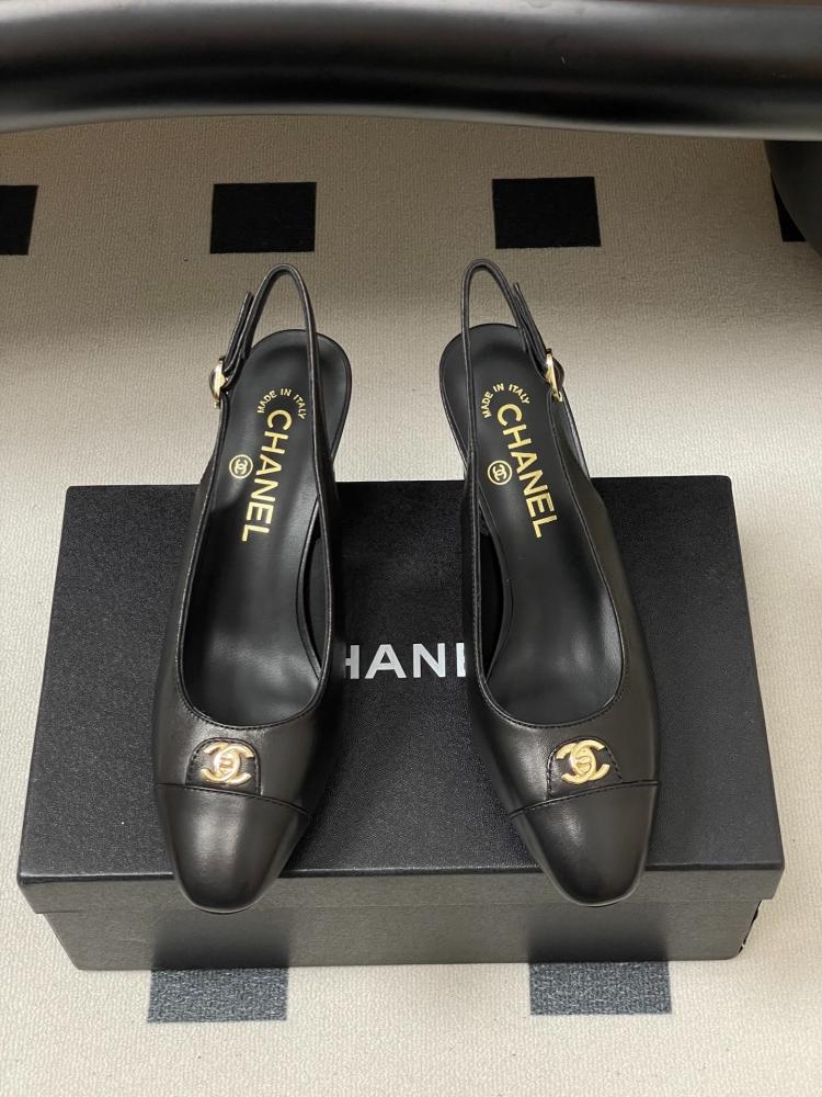 صندل شانيل (Chanel) سلنج باك كلاسيكي
