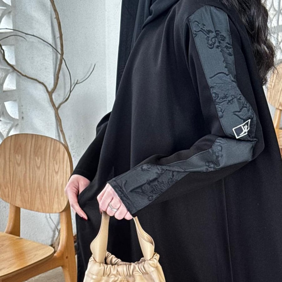 عباية R2