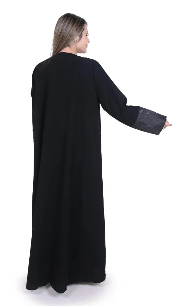 عباية لف مزينة بفصوص وخرز أنيق على الياقة 1338901