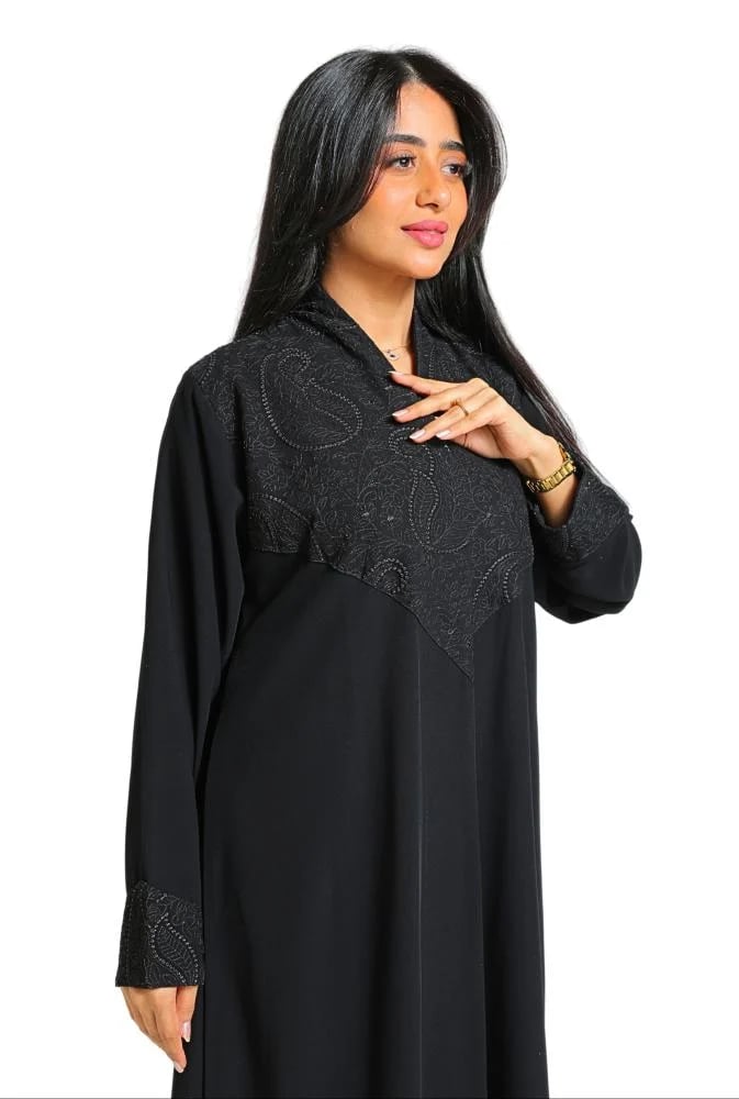 عباية مطرزة ناعم 1191401
