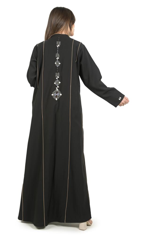 عباية لف بتطريز تراثي أنيق 1356901