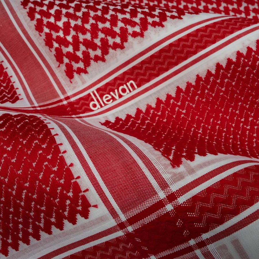 شماغ dlevan الأحمر