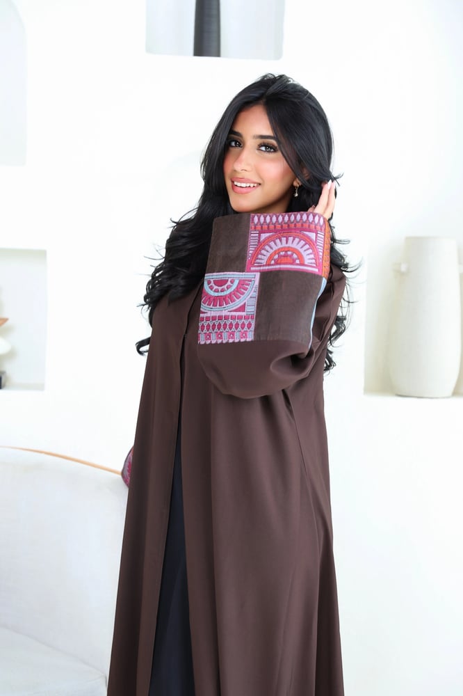 عبايه M1