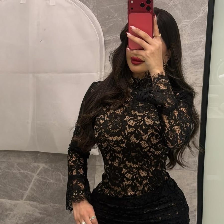 فستان سهرة دانتيل أسود ميرميد