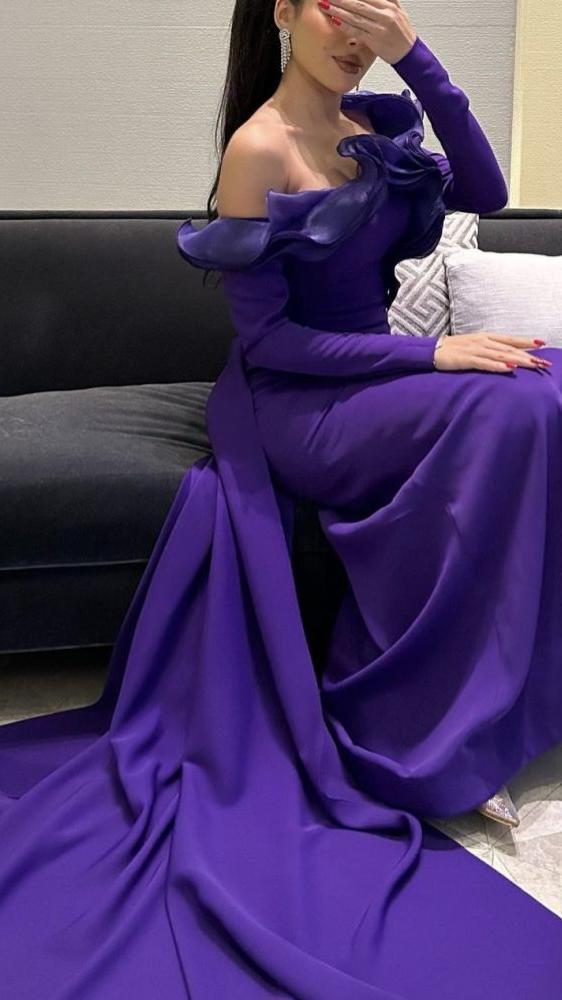 فستان سهرة صدريه جازار