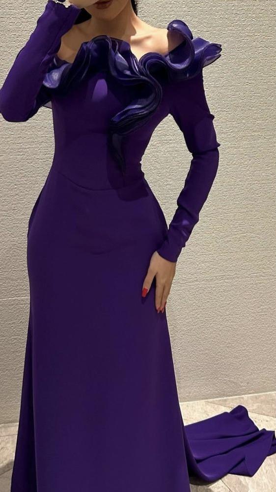 فستان سهرة صدريه جازار