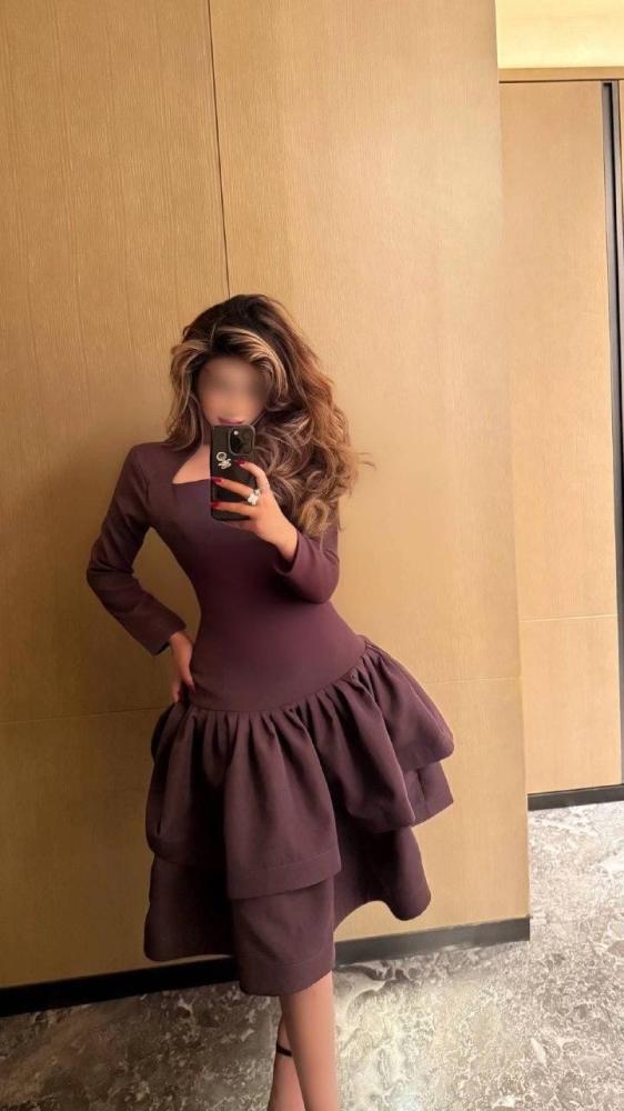 فستان قصير ناعم