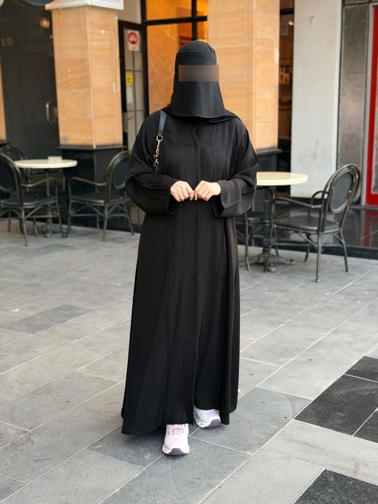 عباية جميلة