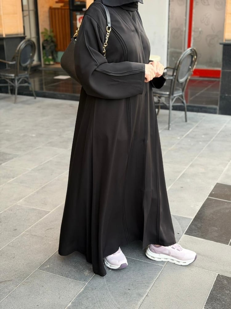 عباية جميلة