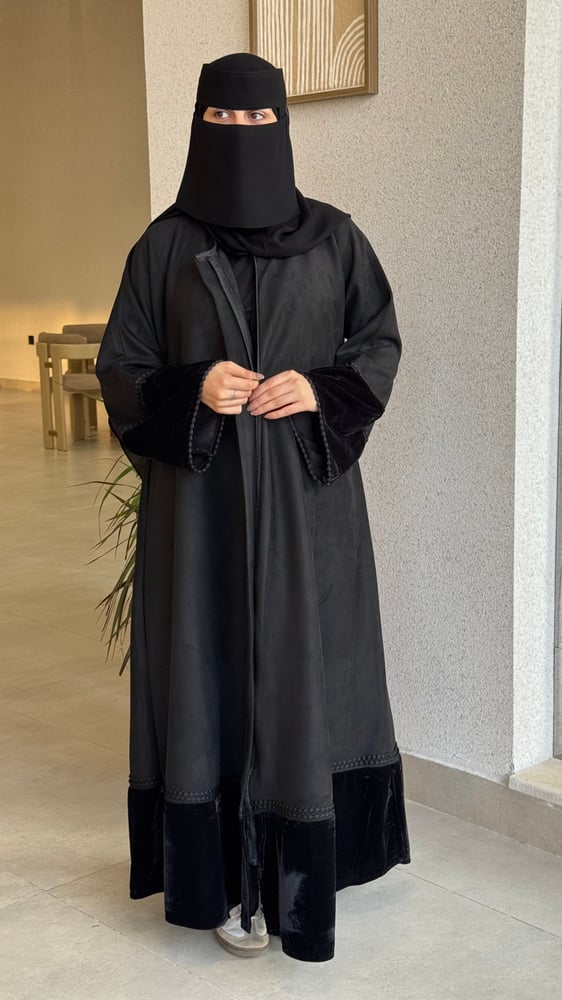 عباية/D017