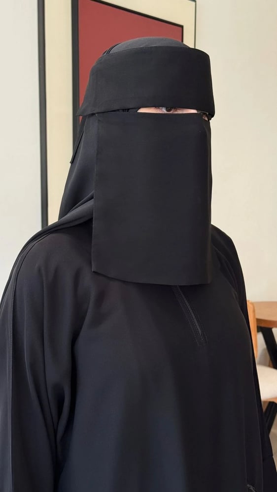 Full Islamic Bisht cloak with niqab