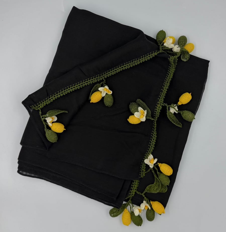 Lemon headscarf