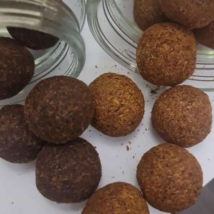 المعمول البخور الدخون البيشي الملكي