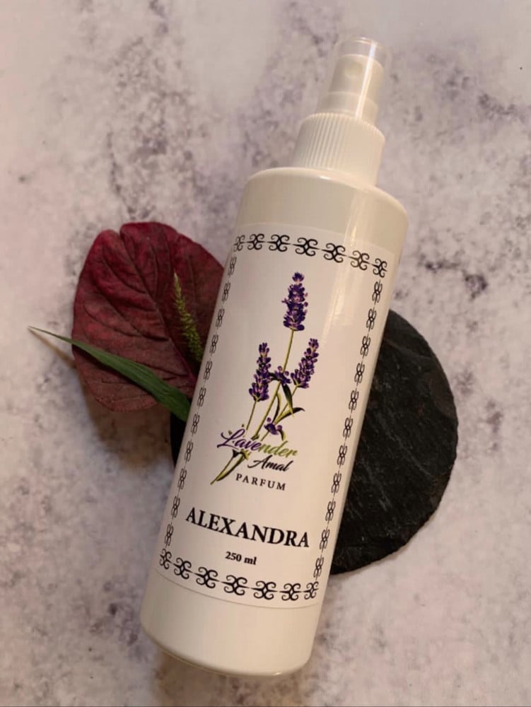 عطر المفارش الكساندرا