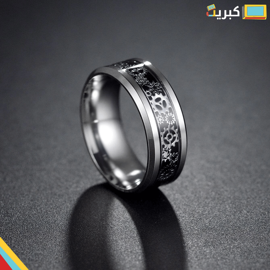 خاتم فضي بنقشه سوداء