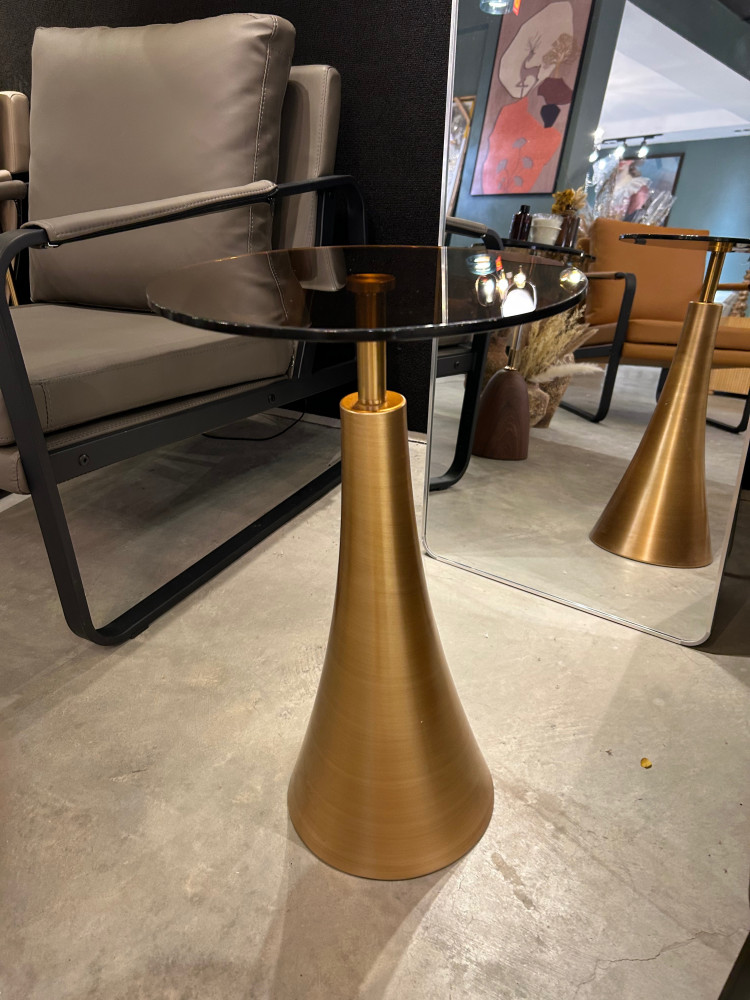 طاولة جانبيه R-90