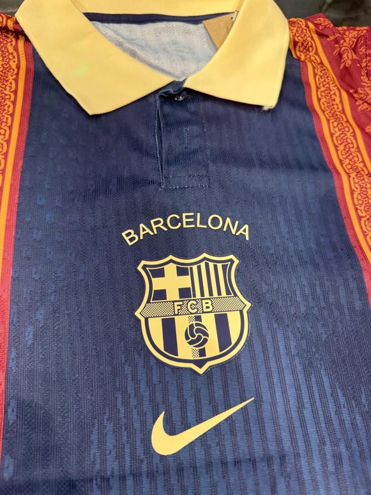 تيشيرت برشلونة Dior Polo