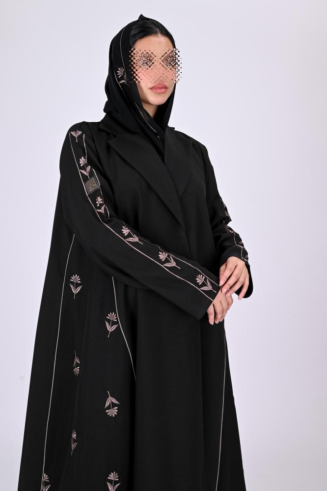 عباية كلوش بتطريز بني