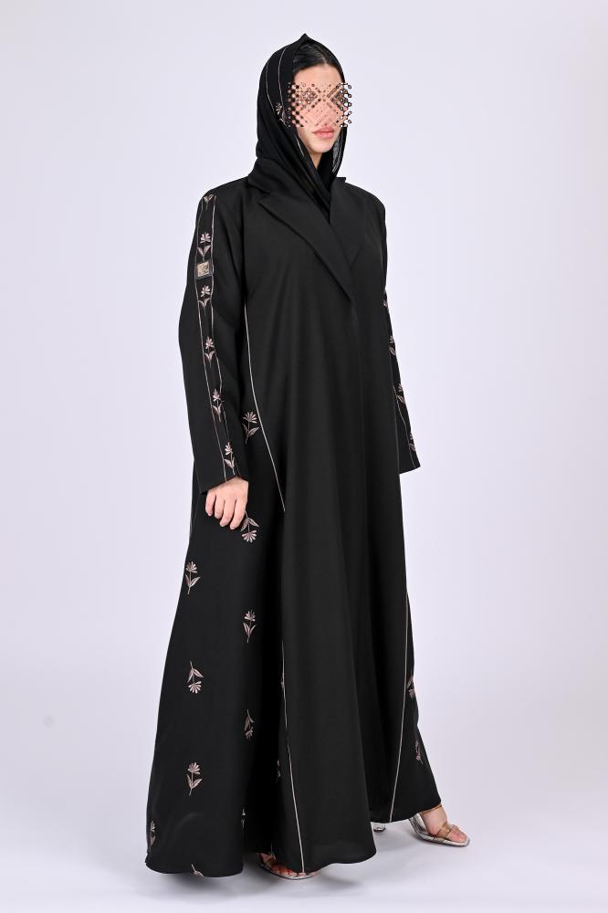 عباية كلوش بتطريز بني