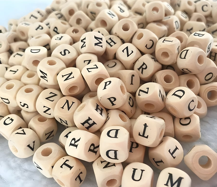 حروف خشبية 10mm كيس 50 جرام