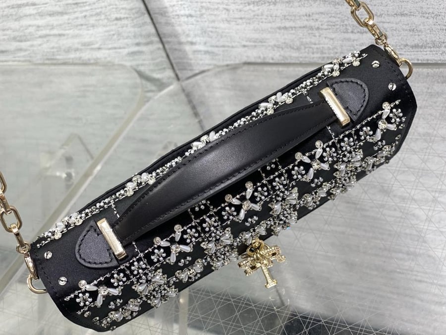 حقيبة Miss Dior