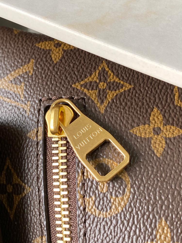 حقيبة لويس فيتون إصدار شريحة MB163c