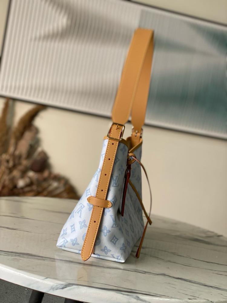 حقيبة لويس فيتون من طراز Carryall