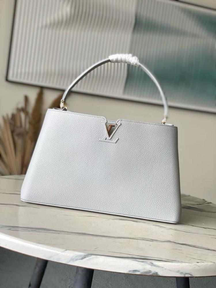 حقيبة لويس فيتون LV Capucines