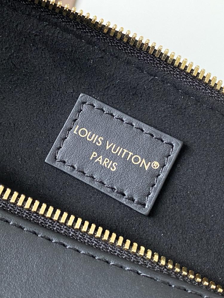 حقيبة لويس فيتون Monogram Front