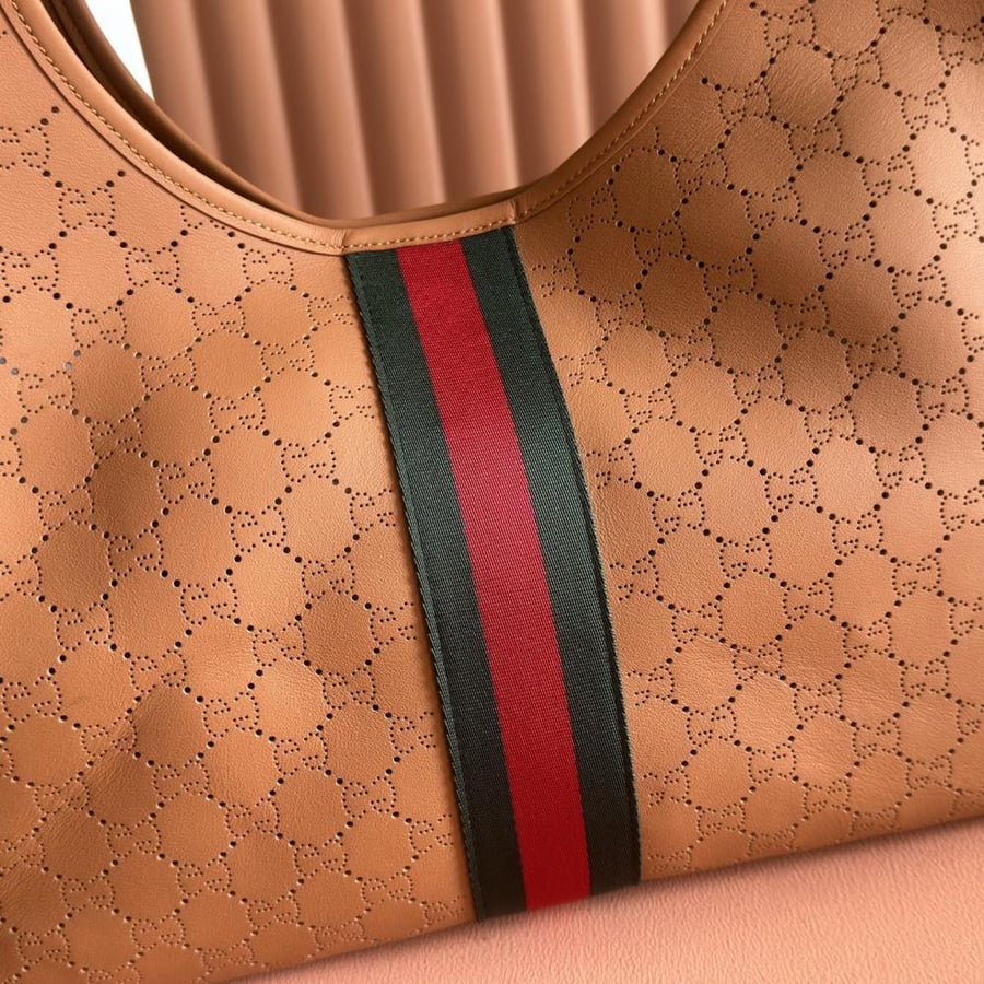 حقيبة غوتشي Gucci Giglio