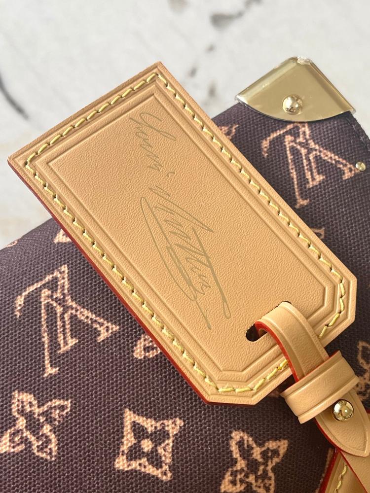 حقيبة لويس فيتون Speedy Trunk 20